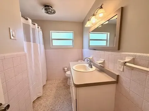 135 E Columbia Street Lake Alfred FL 33850