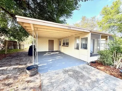 135 E Columbia Street Lake Alfred FL 33850
