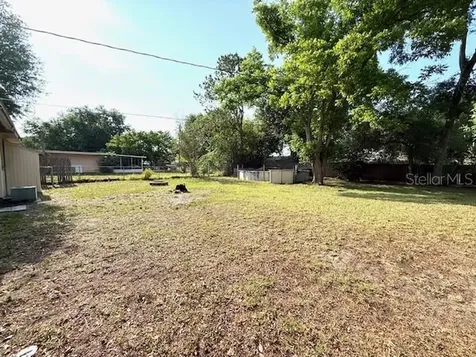 135 E Columbia Street Lake Alfred FL 33850