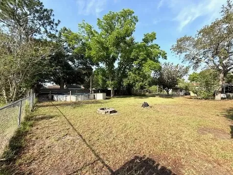 135 E Columbia Street Lake Alfred FL 33850