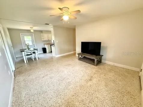 135 E Columbia Street Lake Alfred FL 33850