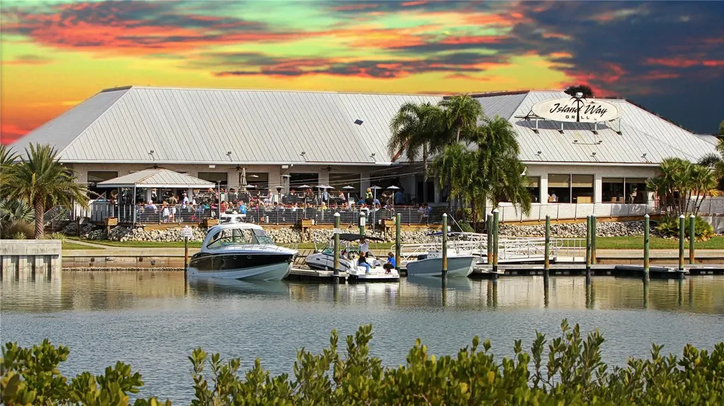 105 Island Way Clearwater Beach FL 33767