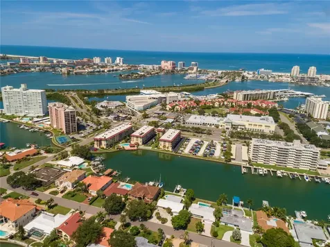 105 Island Way Clearwater Beach FL 33767