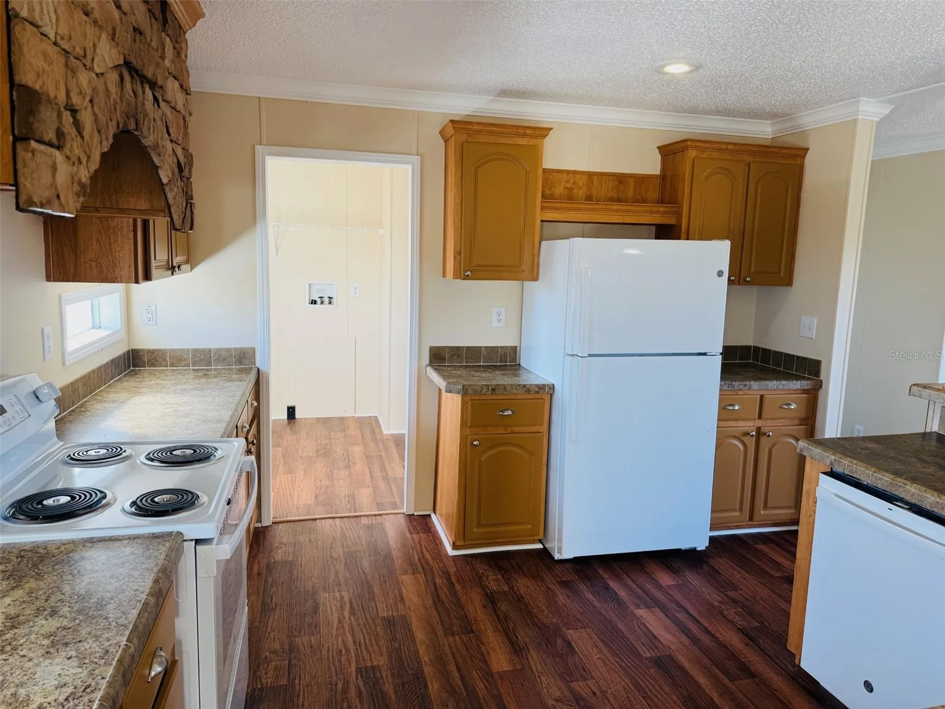 15882 Sr 51 Live Oak FL 32060