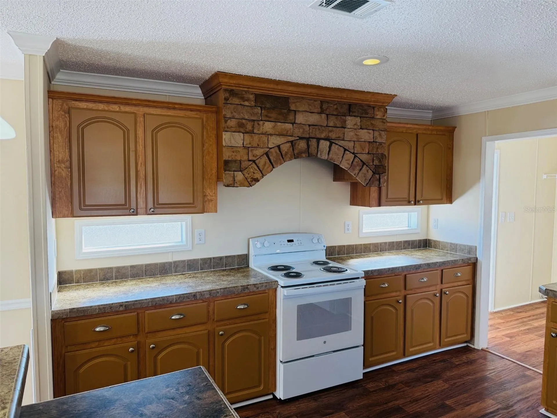 15882 Sr 51 Live Oak FL 32060