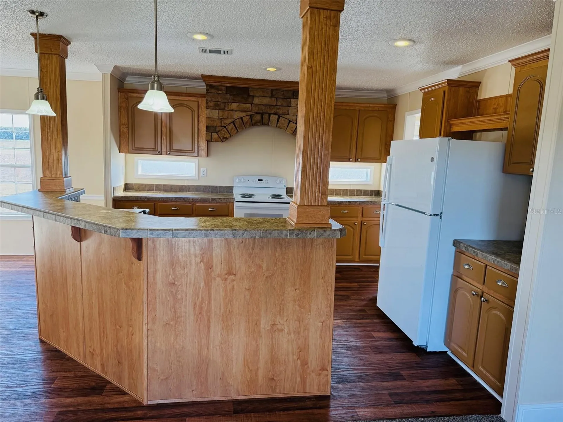 15882 Sr 51 Live Oak FL 32060