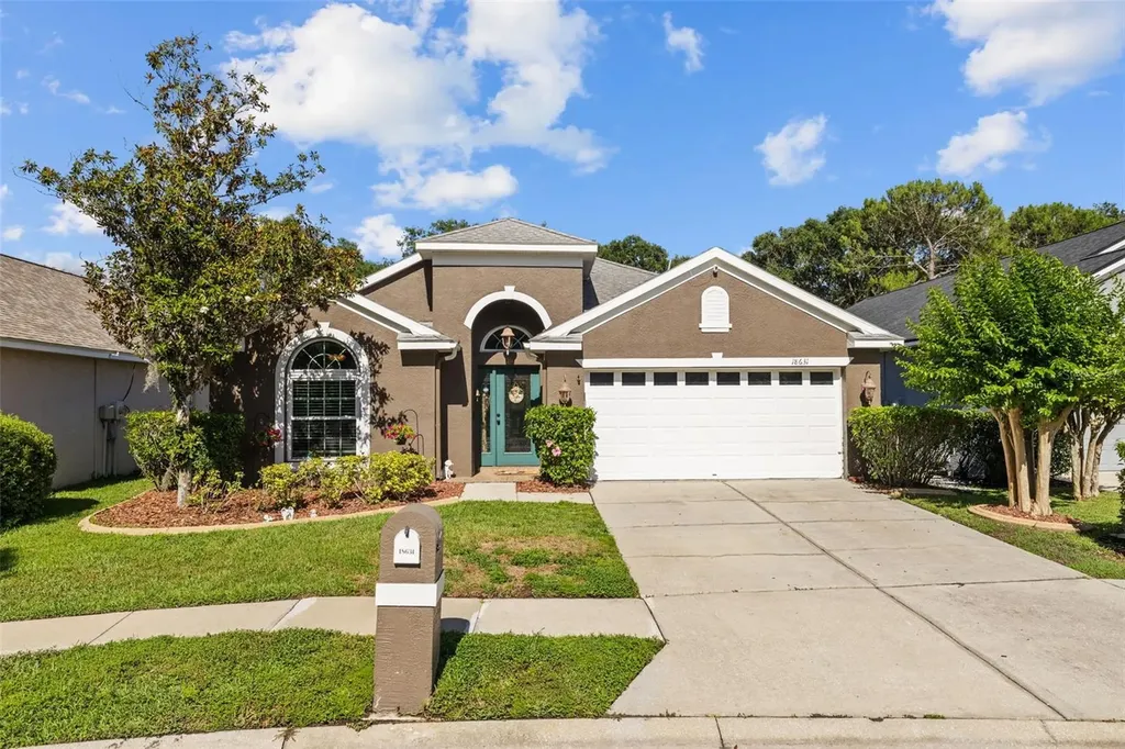 18631 Le Dauphine Place Lutz FL 33558