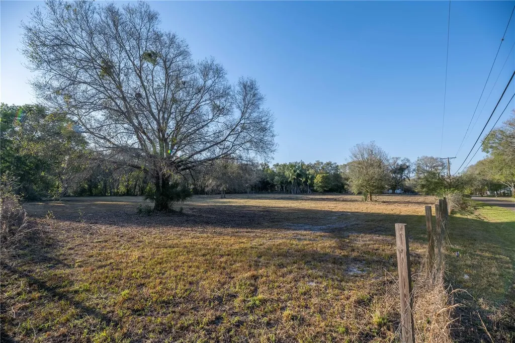 1206 Fisher Lane Brandon FL 33510