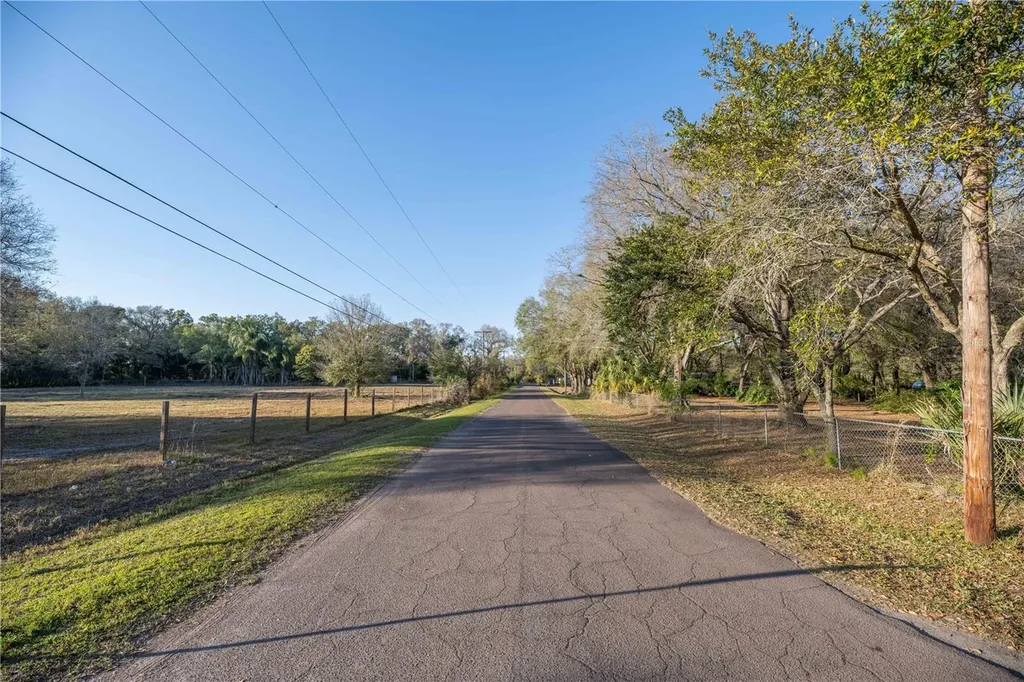 1206 Fisher Lane Brandon FL 33510