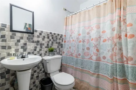 Hacienda El Palmar Calle Marcos Lopez 831 Vega Baja PR 00693