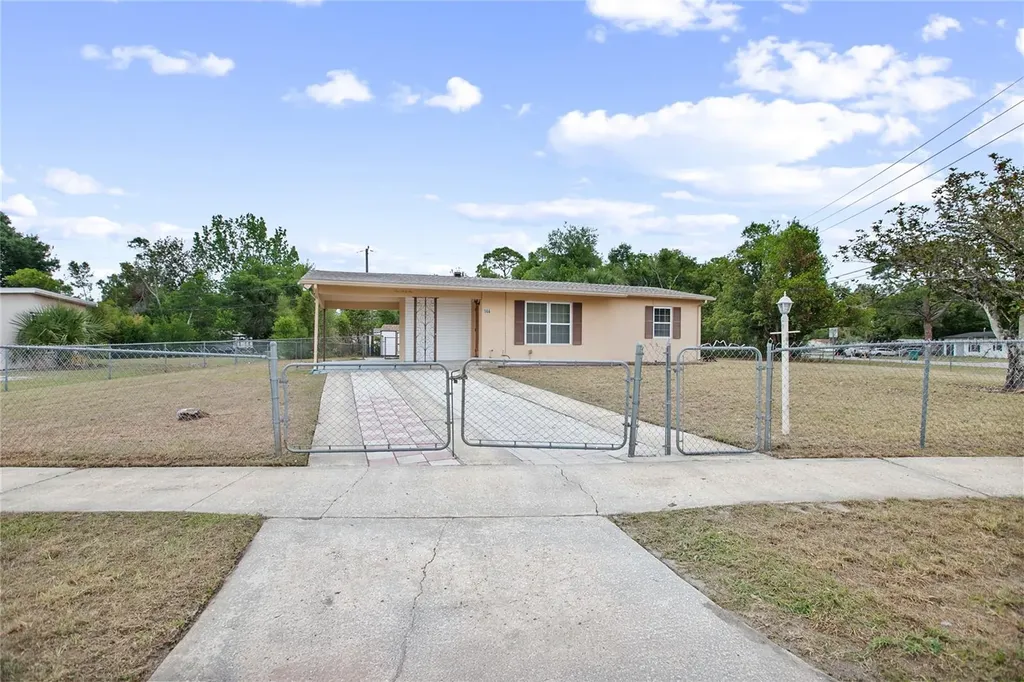 566 S Floyd Circle Deltona FL 32725