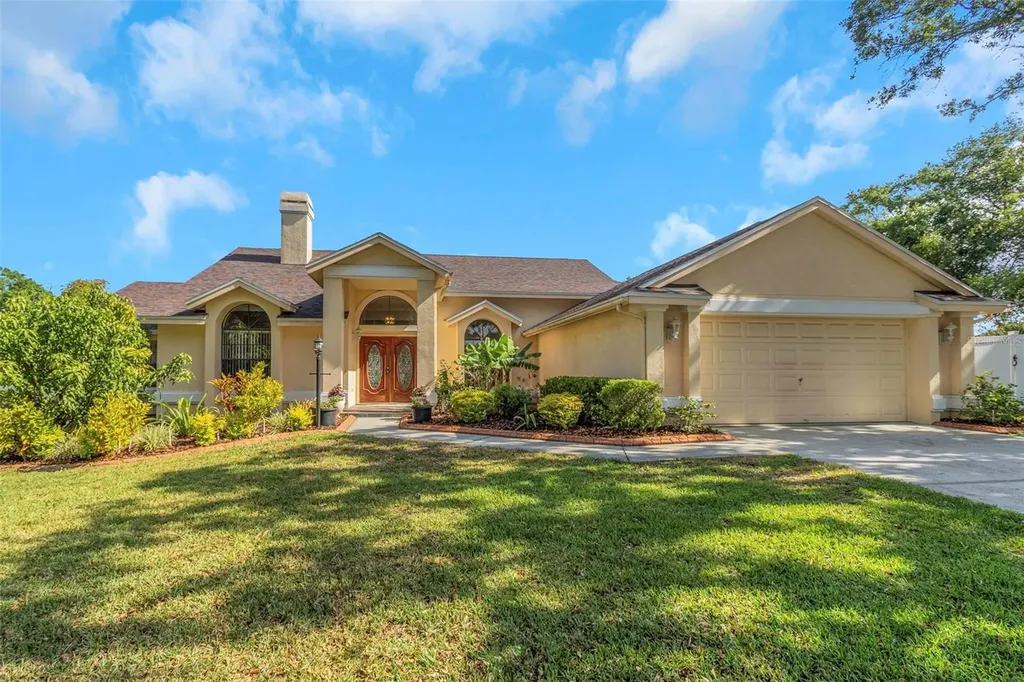 3908 Lithia Ridge Boulevard Valrico FL 33596