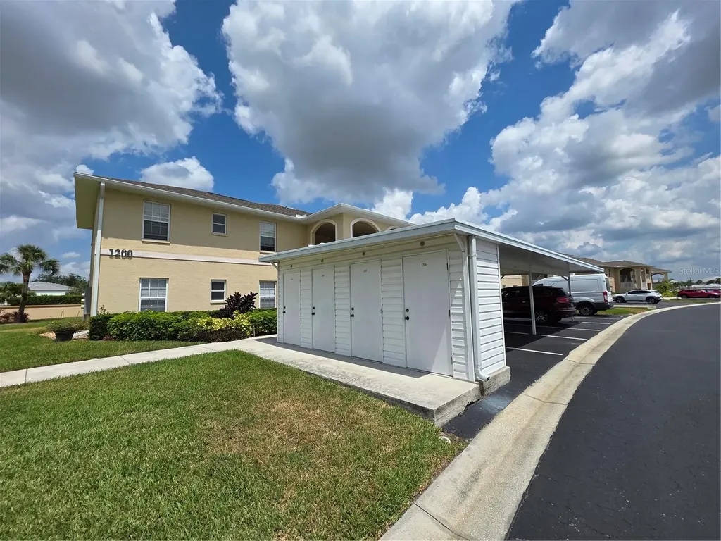 5800 Sabal Trace Drive North Port FL 34287