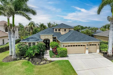 6674 Coopers Hawk Court Lakewood Ranch FL 34202