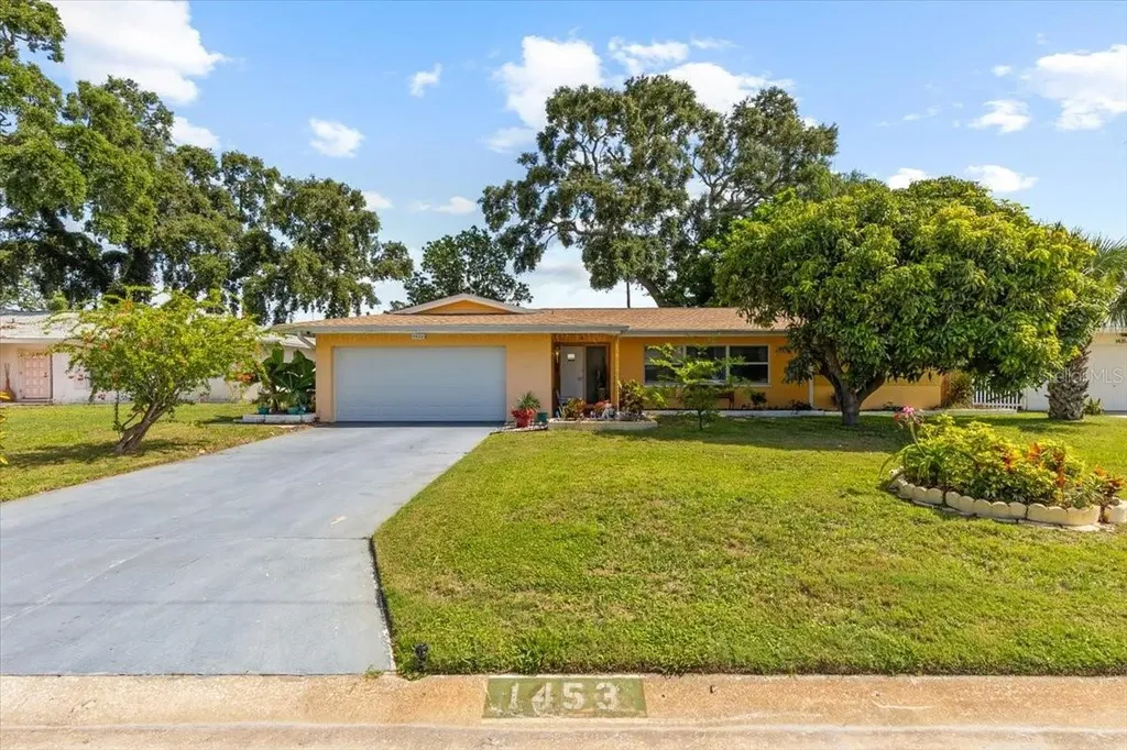 1453 62nd Terrace S St Petersburg FL 33705