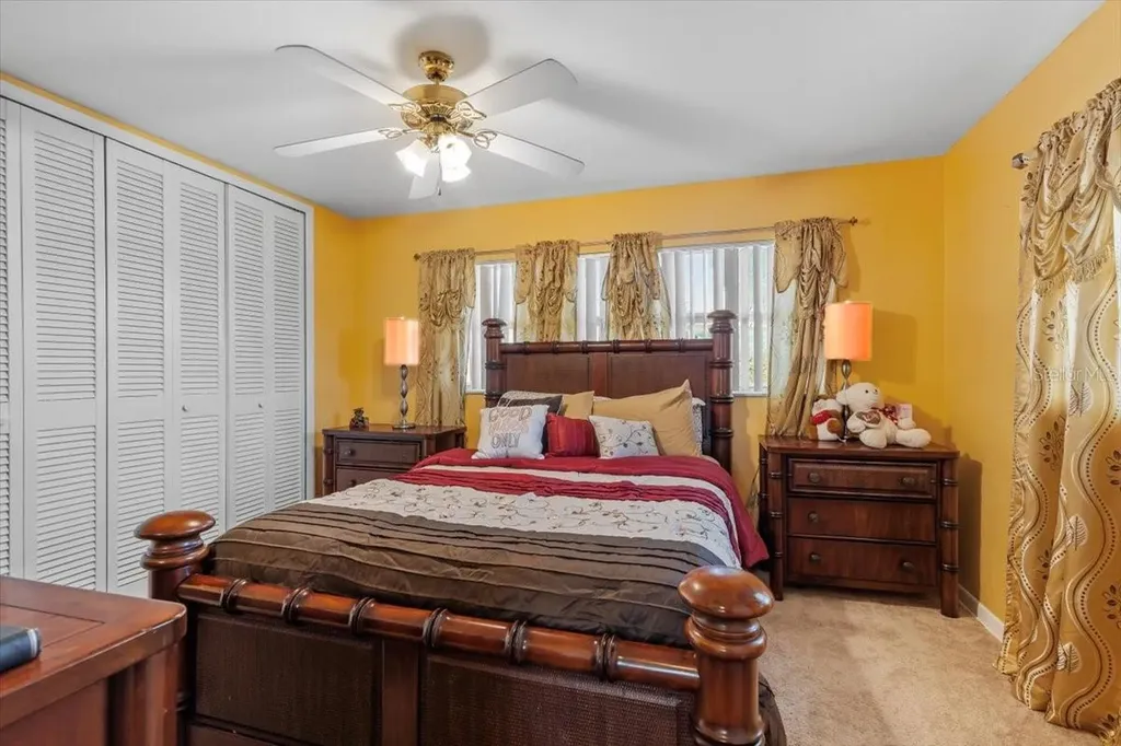 1453 62nd Terrace S St Petersburg FL 33705