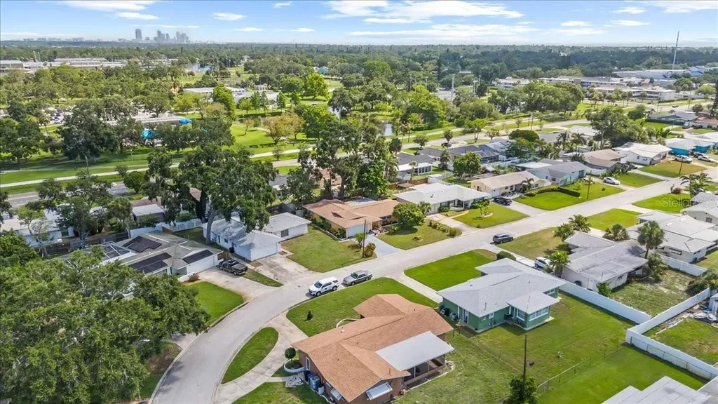 1453 62nd Terrace S St Petersburg FL 33705