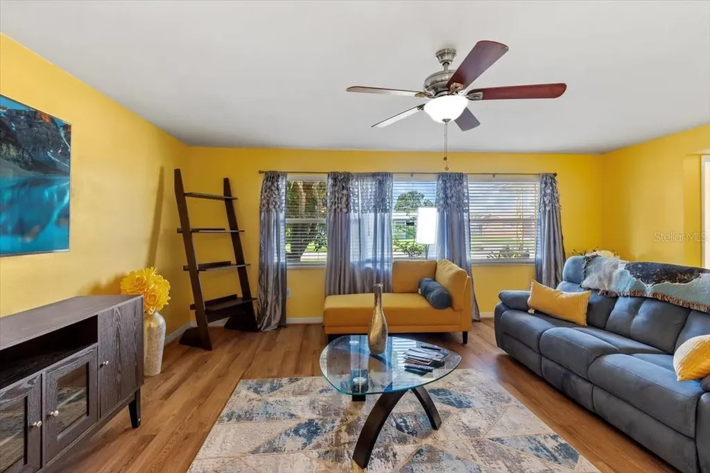 1453 62nd Terrace S St Petersburg FL 33705