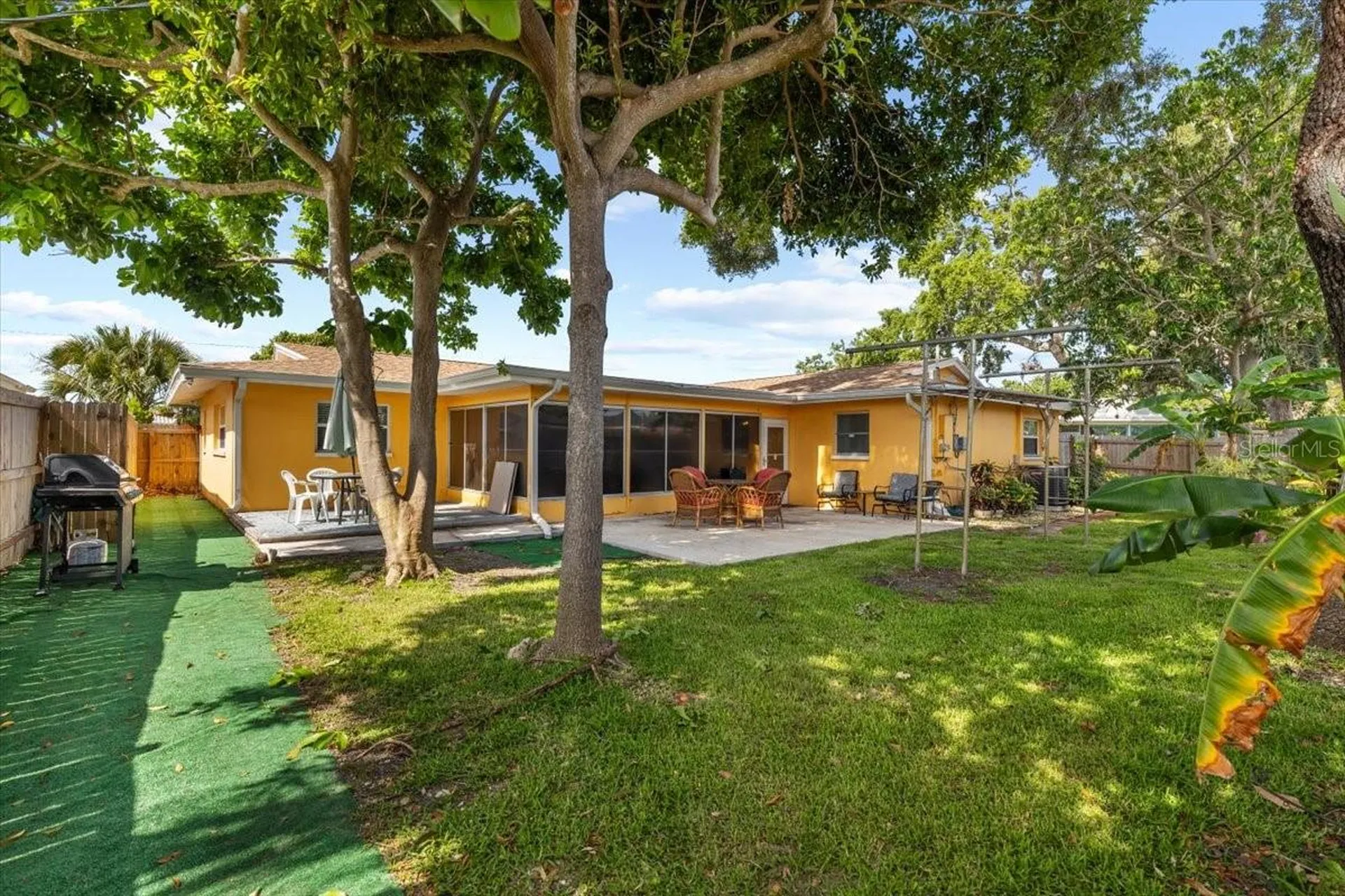 1453 62nd Terrace S St Petersburg FL 33705