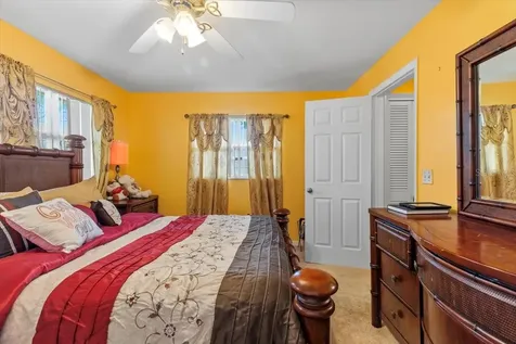 1453 62nd Terrace S St Petersburg FL 33705