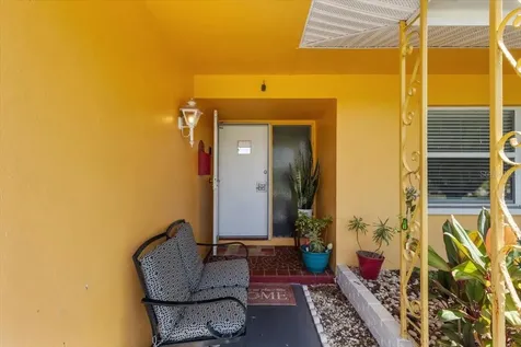 1453 62nd Terrace S St Petersburg FL 33705