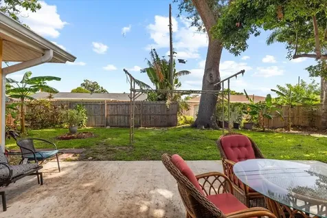 1453 62nd Terrace S St Petersburg FL 33705