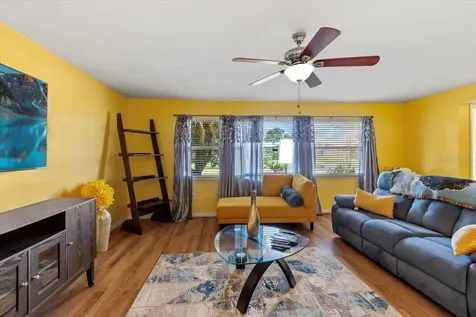 1453 62nd Terrace S St Petersburg FL 33705