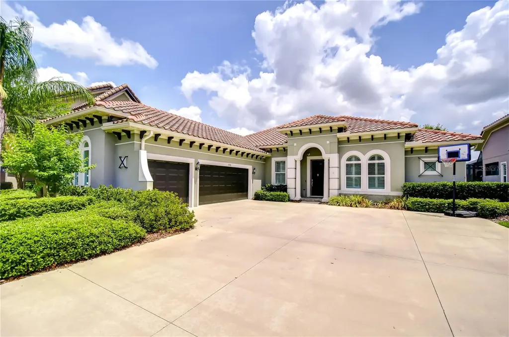 5728 Watercolor Drive Lithia FL 33547