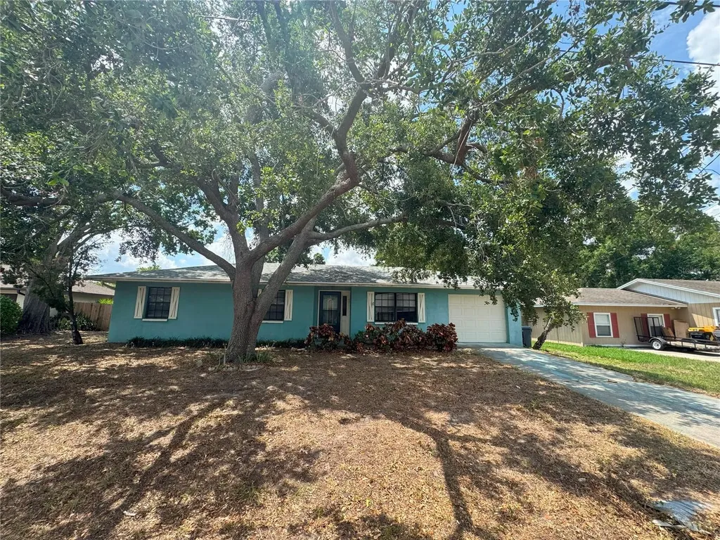4211 Sunny Land Drive Lakeland FL 33813