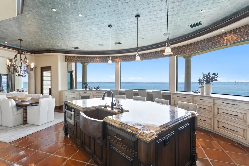 100 Sands Point Drive Tierra Verde FL 33715