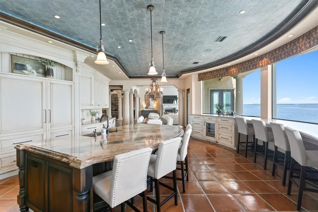 100 Sands Point Drive Tierra Verde FL 33715