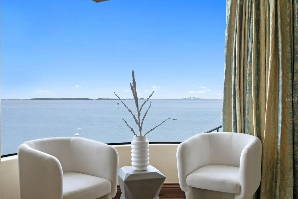 100 Sands Point Drive Tierra Verde FL 33715