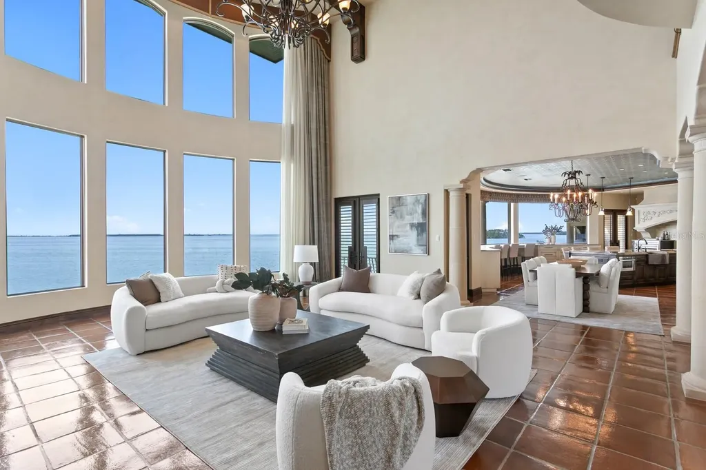 100 Sands Point Drive Tierra Verde FL 33715