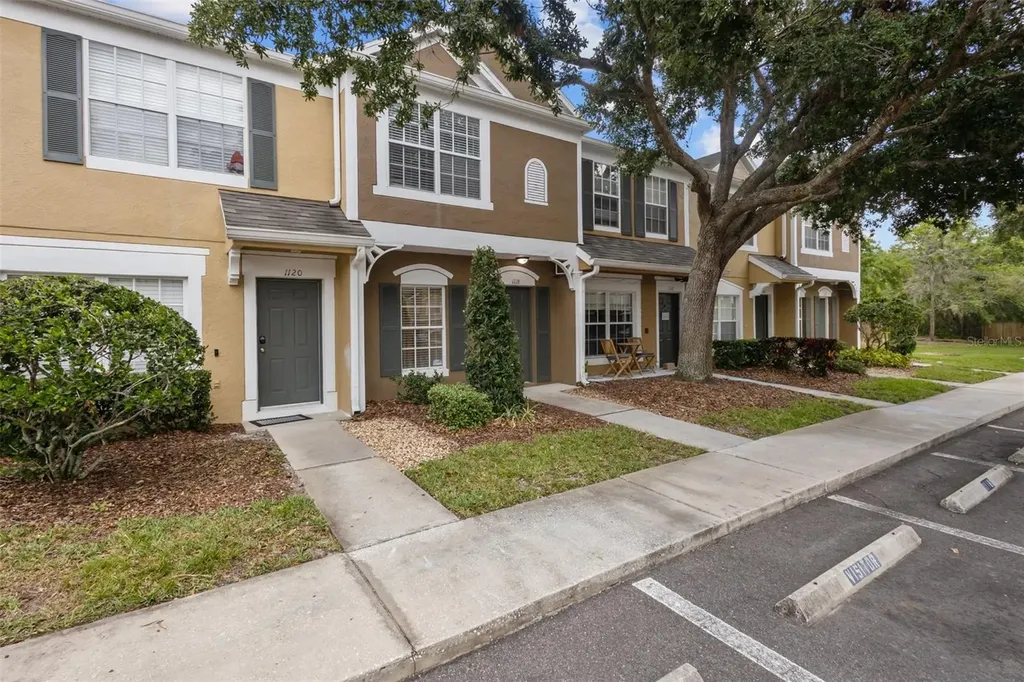 1118 Kennewick Court Wesley Chapel FL 33543