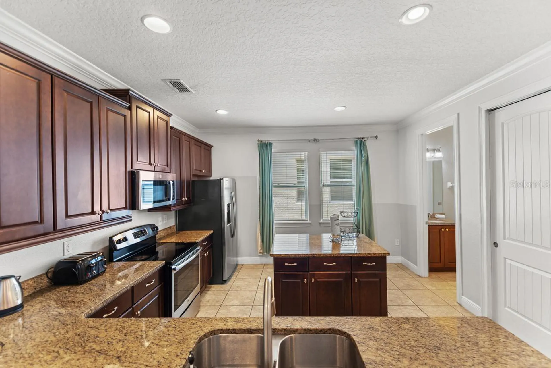 480 Lasso Drive Kissimmee FL 34747