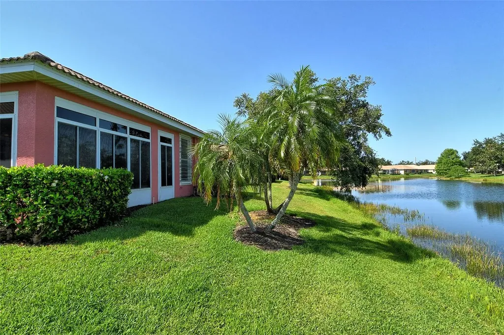 4322 Reflections Parkway Sarasota FL 34233