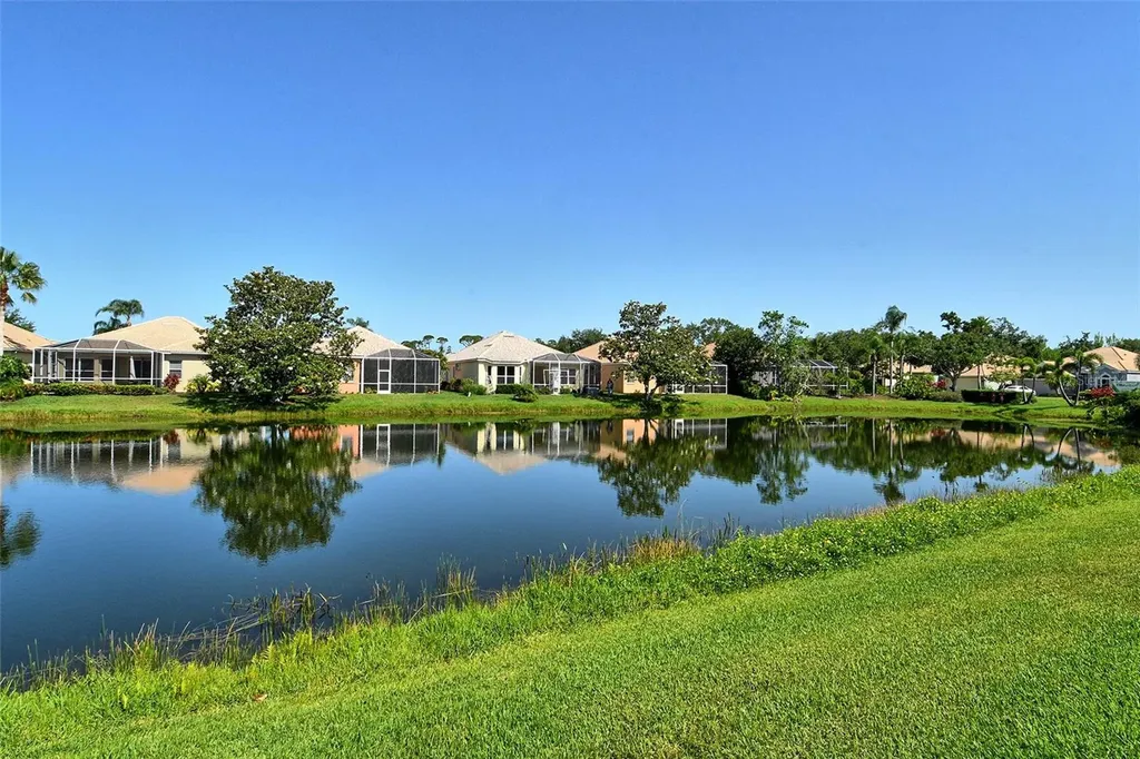 4322 Reflections Parkway Sarasota FL 34233