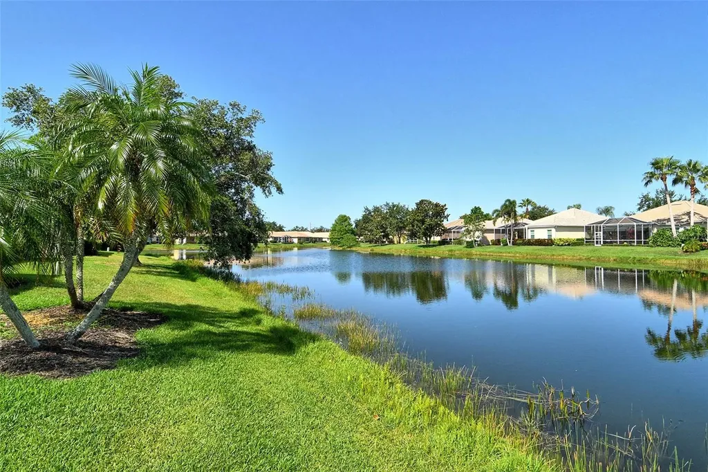 4322 Reflections Parkway Sarasota FL 34233