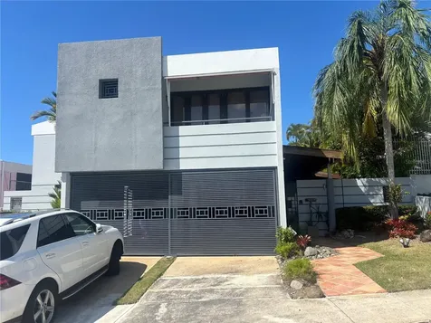 W 4-14 Calderón De La Barca San Juan PR 00926