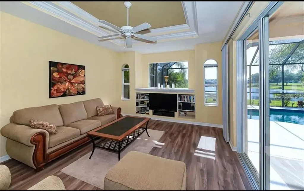 8950 Stone Harbour Loop Bradenton FL 34212