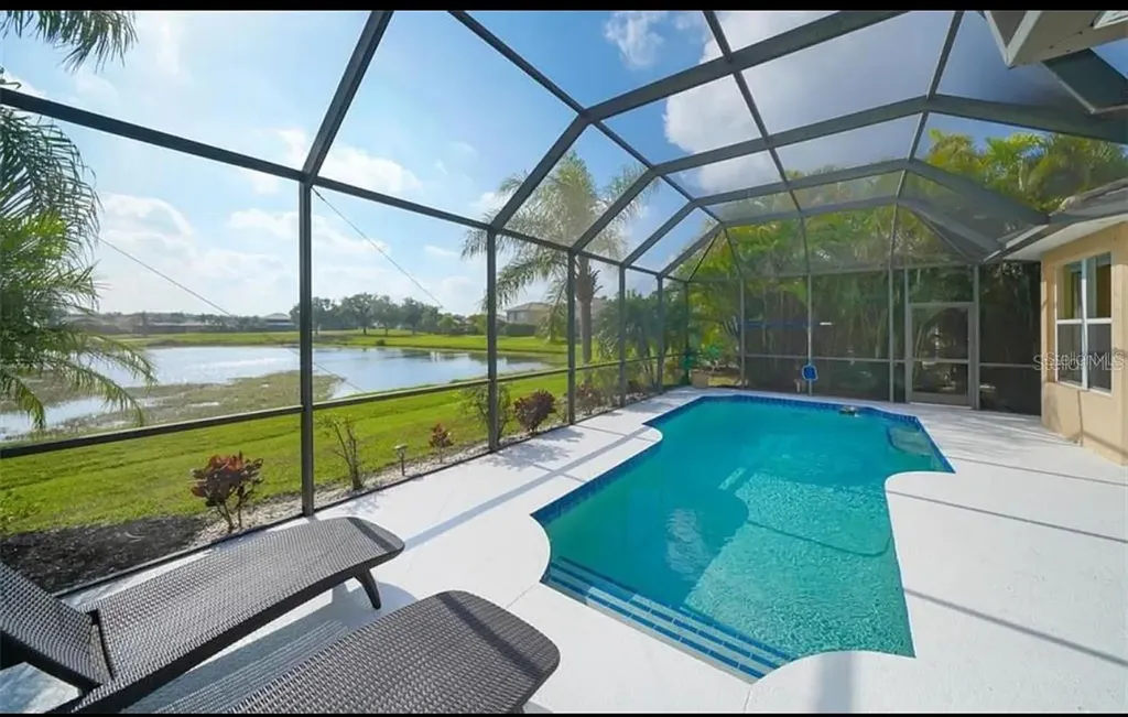 8950 Stone Harbour Loop Bradenton FL 34212