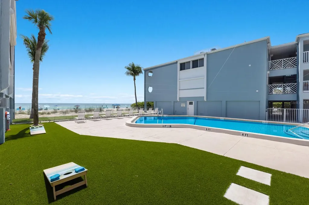 7000 Gulf Drive Holmes Beach FL 34217