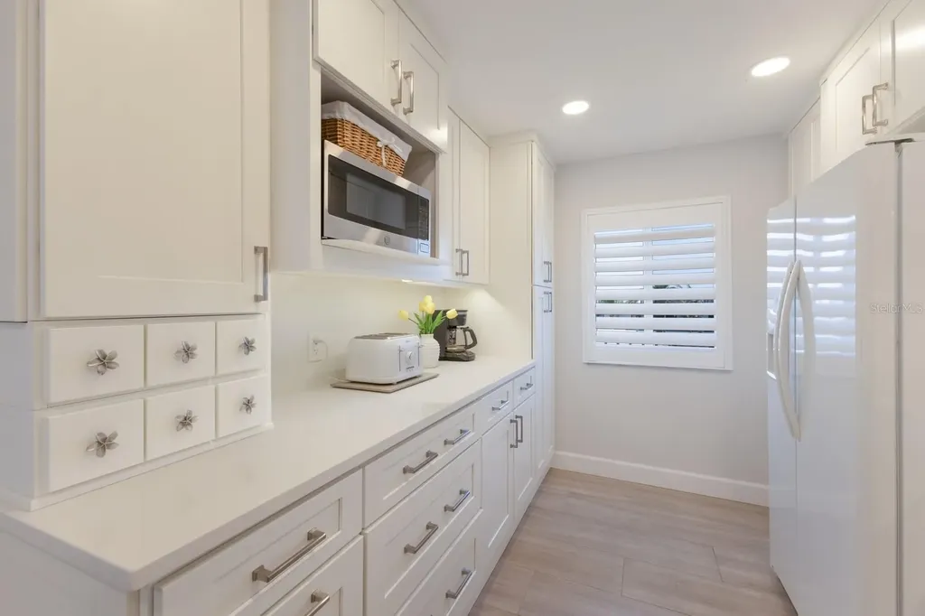 7000 Gulf Drive Holmes Beach FL 34217