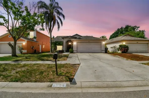 8736 Huntfield Street Tampa FL 33635