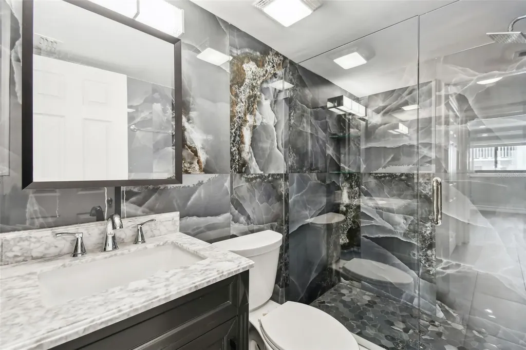 2942 W Bay Drive Belleair Bluffs FL 33770