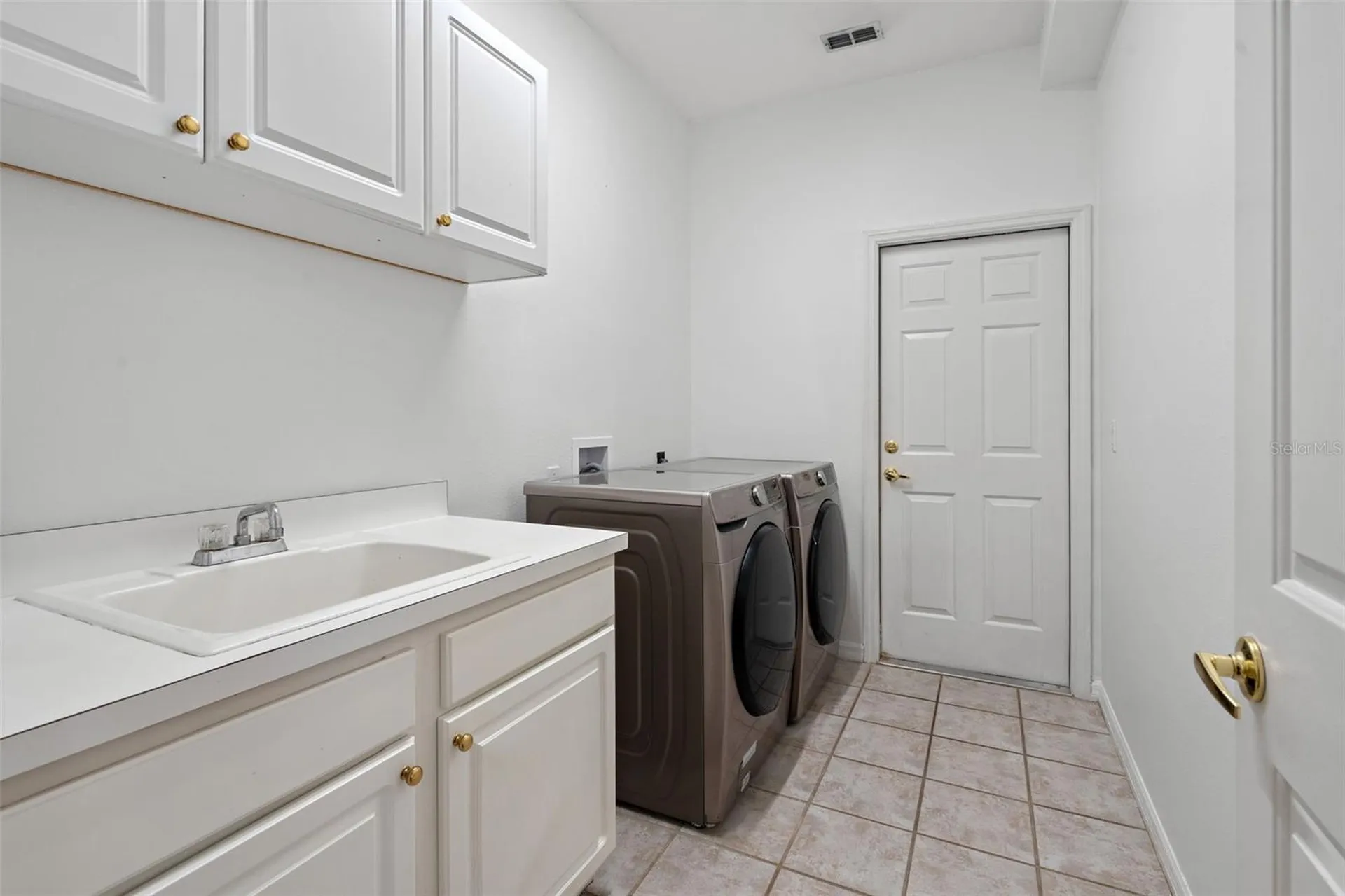 7698 Mount Carmel Drive Orlando FL 32835