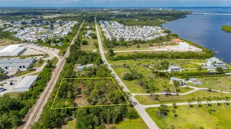 4685 Riverside Drive Punta Gorda FL 33982