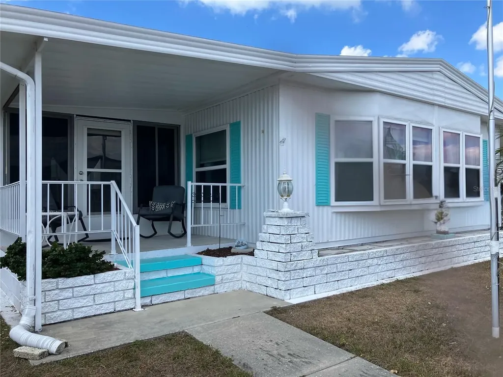 9003 30th Avenue E Palmetto FL 34221