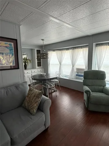 9003 30th Avenue E Palmetto FL 34221