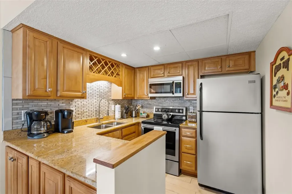 6713 Midnight Pass Road Sarasota FL 34242